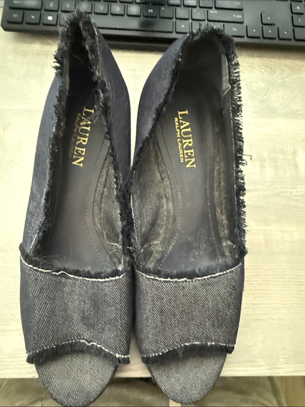 Lauren Ralph Lauren sz 9.5 never worn Navy Denim Peep-Toe Flats with Frayed Trim